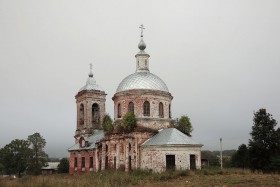 Алферьево. Церковь Покрова Пресвятой Богородицы