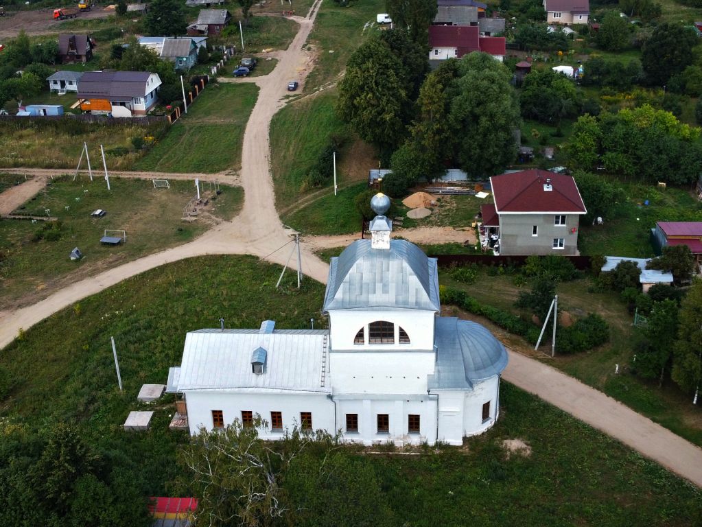 Церковь Воскресения Христова, Перцево (Переславский район и г. Переславль-Залесский, Ярославская область). общий вид в ландшафте