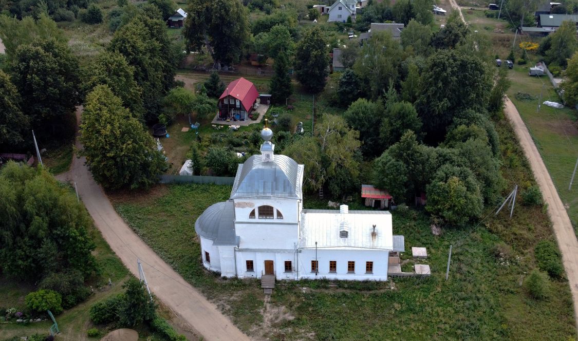 Церковь Воскресения Христова, Перцево (Переславский район и г. Переславль-Залесский, Ярославская область). общий вид в ландшафте