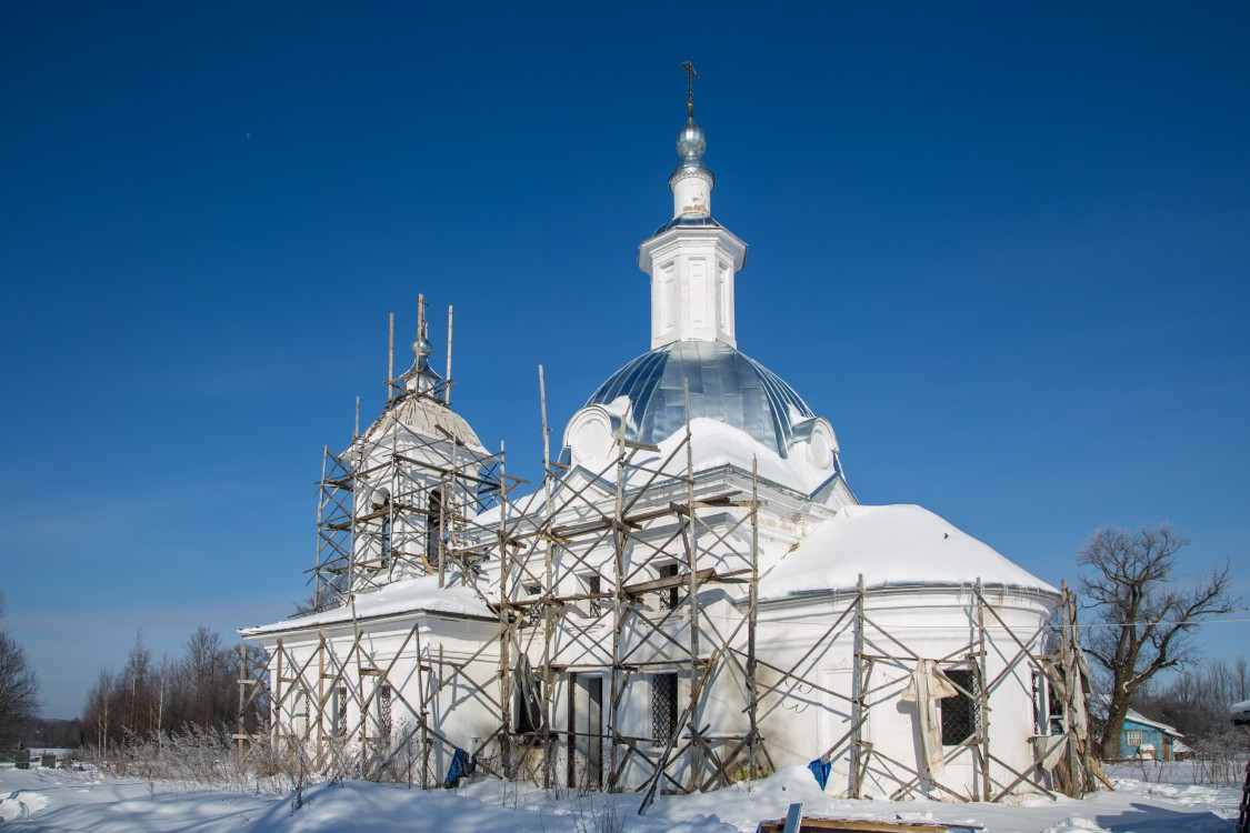 Ивакино. Церковь Николая Чудотворца. фасады