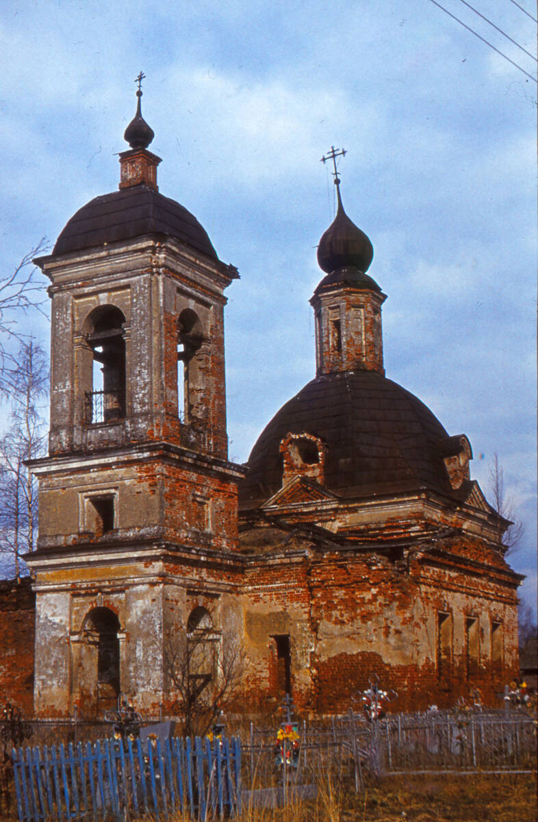 Ивакино. Церковь Николая Чудотворца. фасады