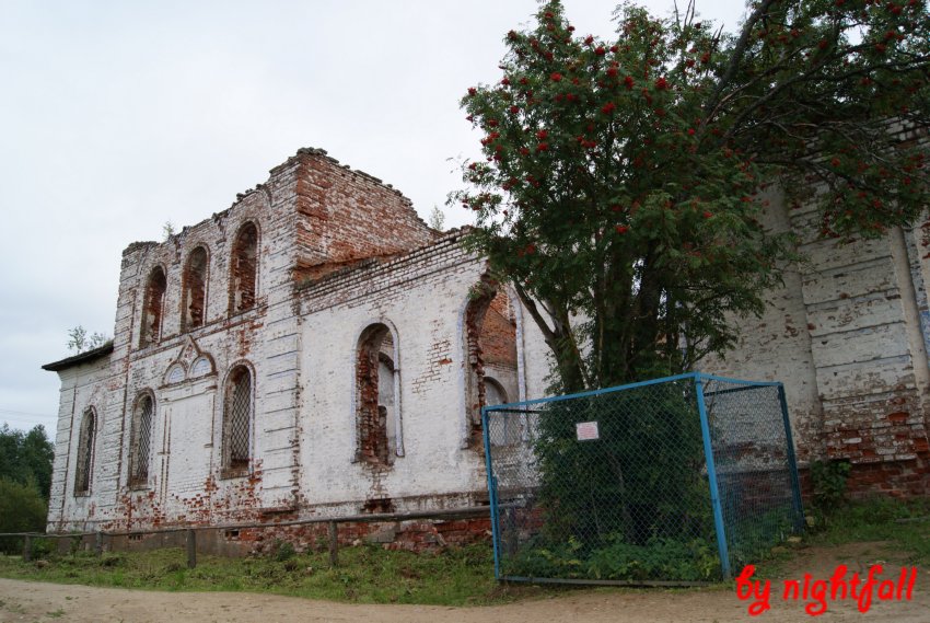 Соловарка. Церковь Рождества Пресвятой Богородицы. фасады