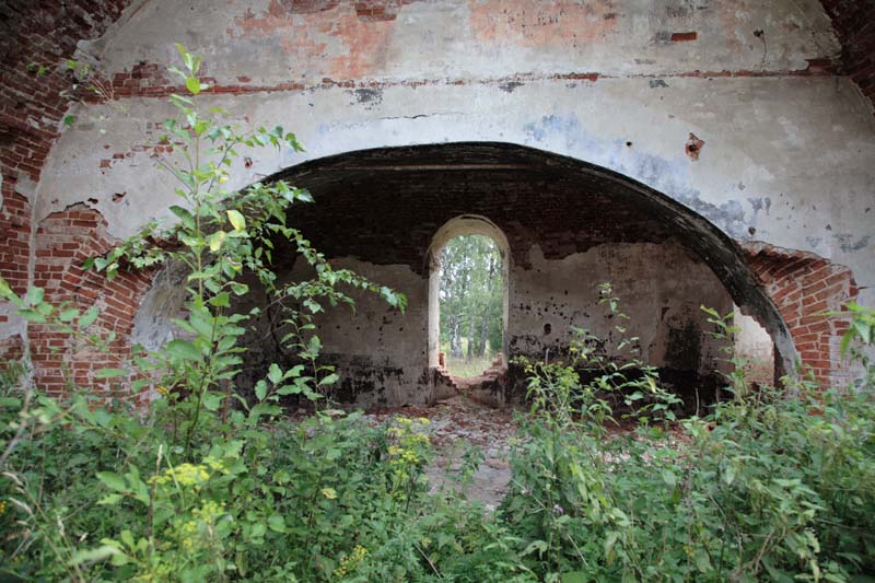 Церковь Николая Чудотворца, Дубровицы (Переславский район и г. Переславль-Залесский, Ярославская область). интерьер и убранство