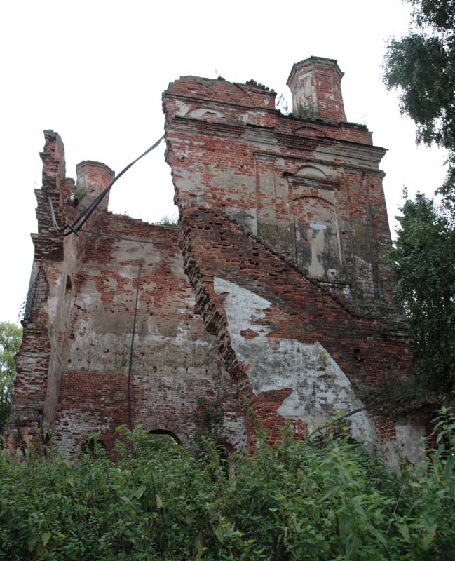 Заречье. Церковь Димитрия Солунского в Мирославке. фасады