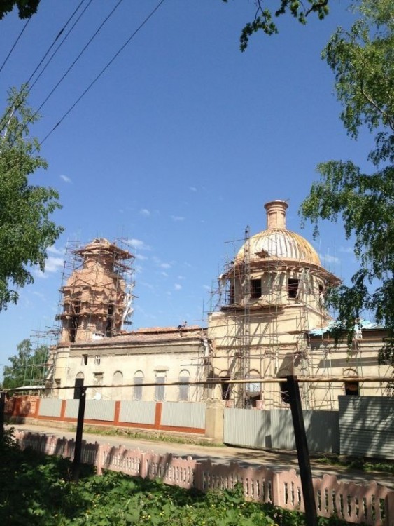 Церковь Владимирской иконы Божией Матери, Красное (Краснинский район, Липецкая область). фасады, Храм восстанавливают hram-krasnoe.ru 