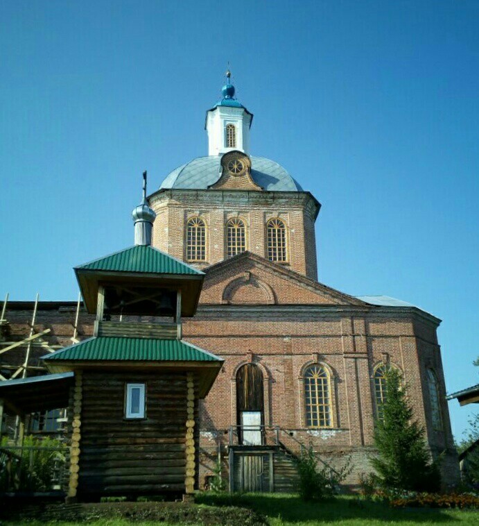 Церковь Введения во храм Пресвятой Богородицы в Верхокобрском, Кобра (Даровской район, Кировская область). архитектурные детали