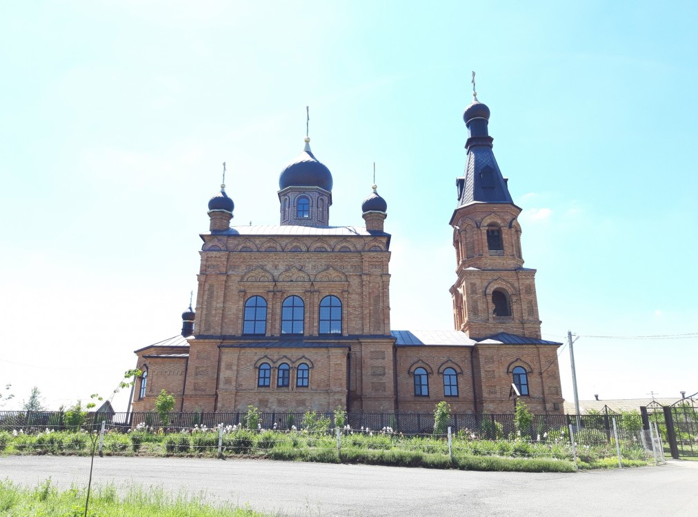 Нижняя Журавка. Церковь Покрова Пресвятой Богородицы. фасады