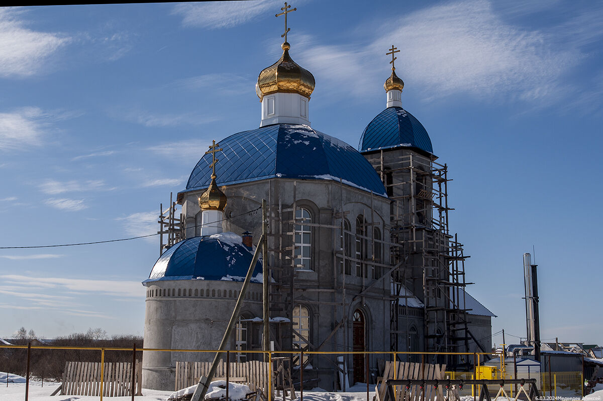 Большое Седельниково. Церковь Покрова Пресвятой Богородицы. документальные фотографии