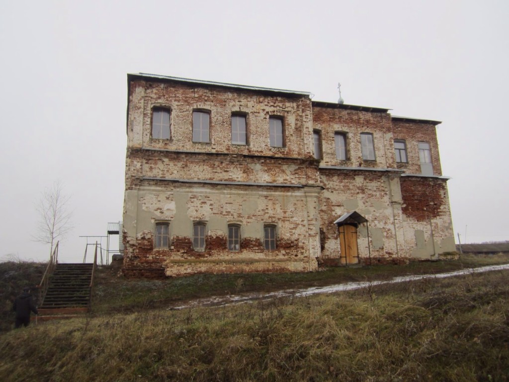 Церковь Рождества Пресвятой Богородицы (старая), Полдомасово (Ульяновский район, Ульяновская область). фасады
