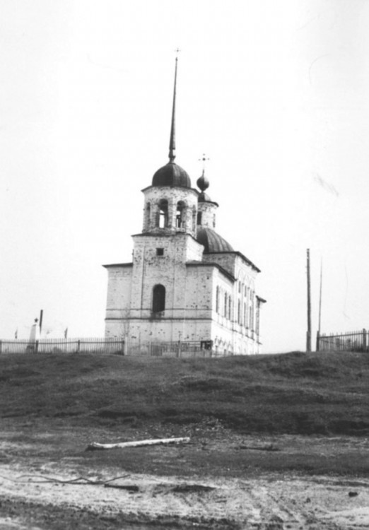 Ляли. Церковь Богоявления Господня. архивная фотография, фото из паспорта ОКН  http://kulturnoe-nasledie.ru/monuments.php?id=1100103000