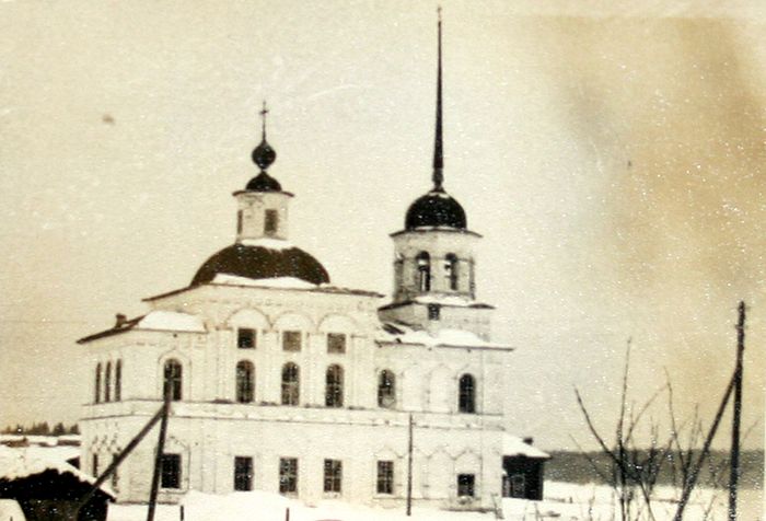 Ляли. Церковь Богоявления Господня. архивная фотография