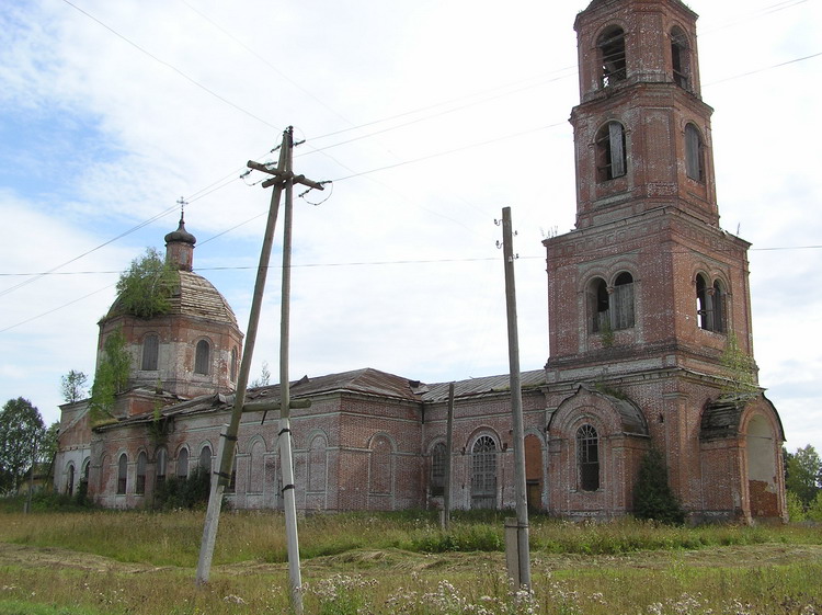 Церковь Рождества Христова, Верховонданка (Даровской район, Кировская область). фасады