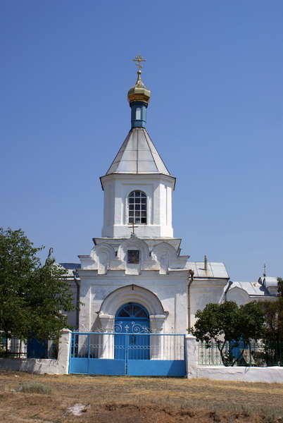 Каныгин. Церковь Рождества Пресвятой Богородицы. фасады