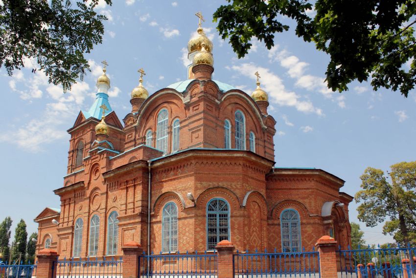 Церковь Покрова Пресвятой Богородицы, Константиновск (Константиновский район, Ростовская область). фасады