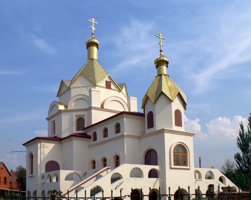 Волгодонск. Церковь Донской иконы Божией Матери. фасады
