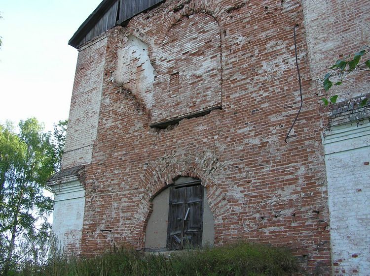 Церковь Введения во храм Пресвятой Богородицы, Макарье (Котельничский район, Кировская область). архитектурные детали