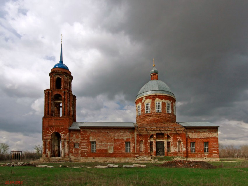 Нижний Воргол. Церковь Успения Пресвятой Богородицы. фасады