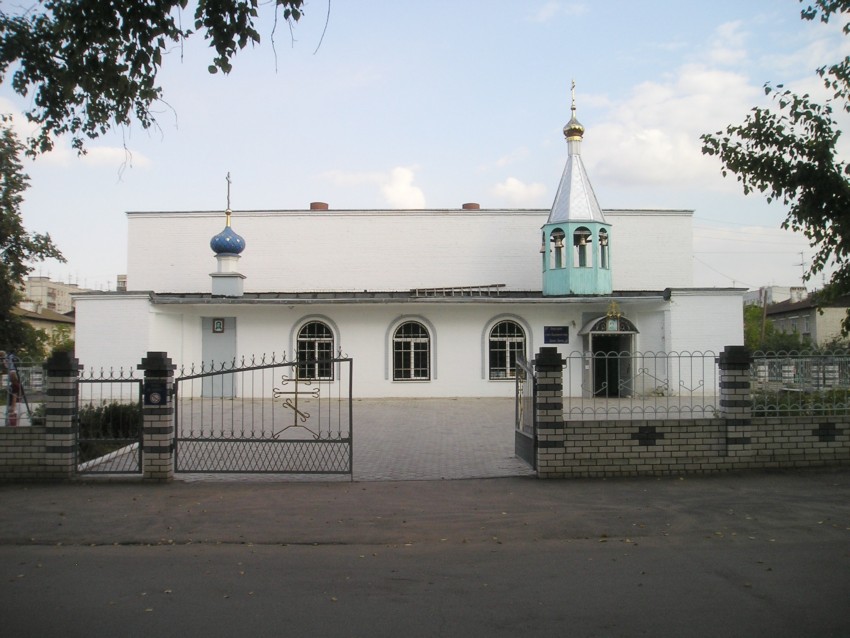 Церковь Владимирской иконы Божией Матери в Народном посёлке, Сормовский район (Нижний Новгород, город, Нижегородская область). общий вид в ландшафте