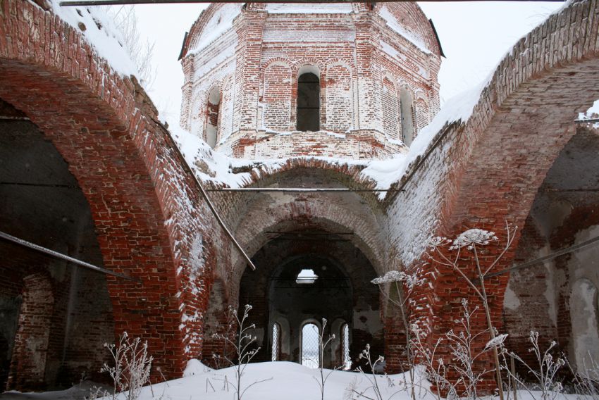 Церковь Николая Чудотворца, Пыёлдино (Сысольский район, Республика Коми). интерьер и убранство