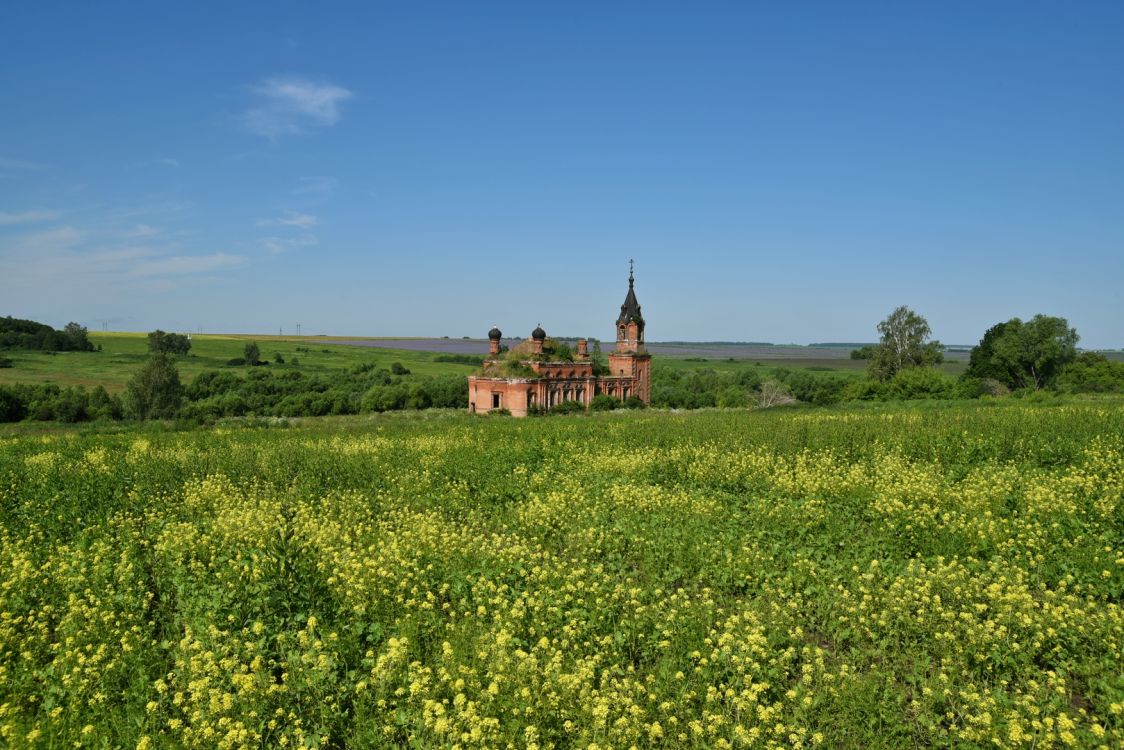 Тоузаково, урочище. Церковь Троицы Живоначальной. общий вид в ландшафте, Вид с северо-востока