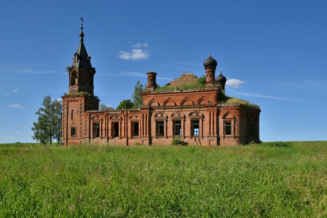 Церковь Троицы Живоначальной, Тоузаково, урочище (Шатковский район, Нижегородская область). фасады, Вид с юго-востока