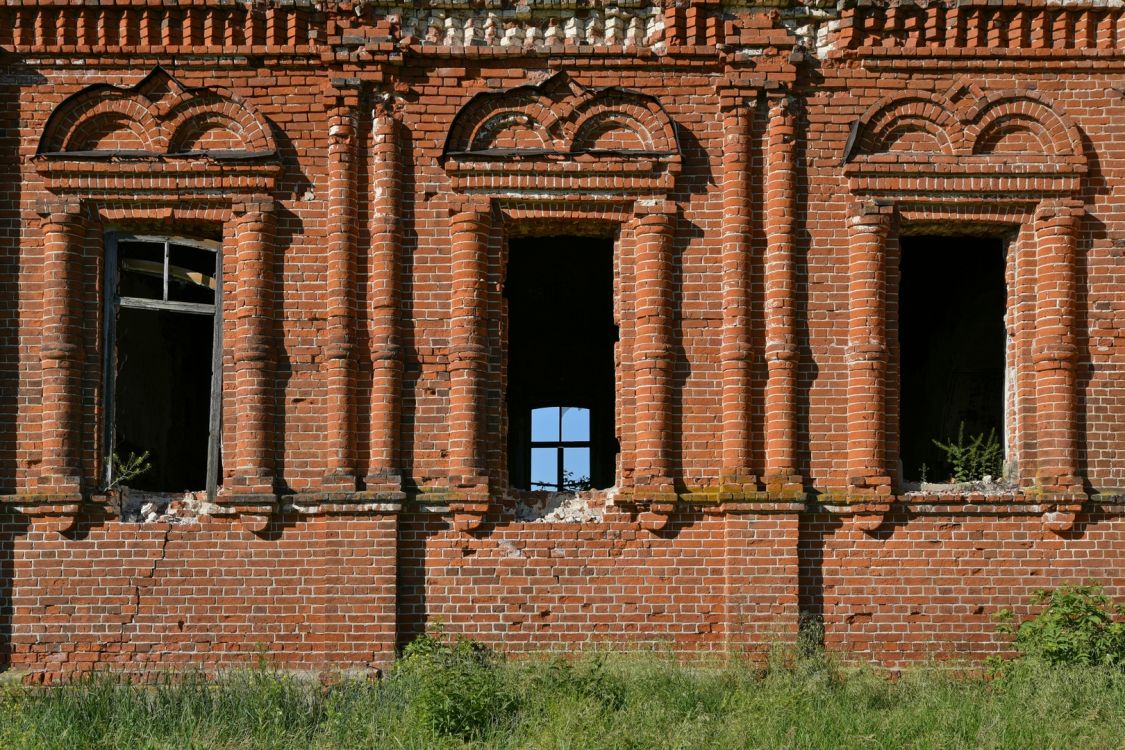 Церковь Троицы Живоначальной, Тоузаково, урочище (Шатковский район, Нижегородская область). архитектурные детали, Южный фасад трапезной