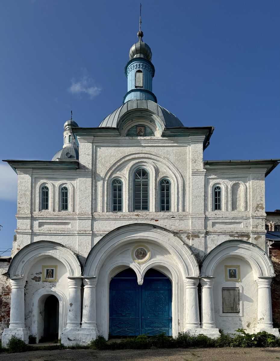 Южный фасад, фасады. Ульяновский Троице-Стефанов монастырь. Церковь Михаила Архангела, Ульяново (Усть-Куломский район, Республика Коми)