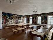 Ульяново. Ульяновский Троице-Стефанов монастырь. Колокольня с церквями Зосимы и Савватия и Николая Чудотворца