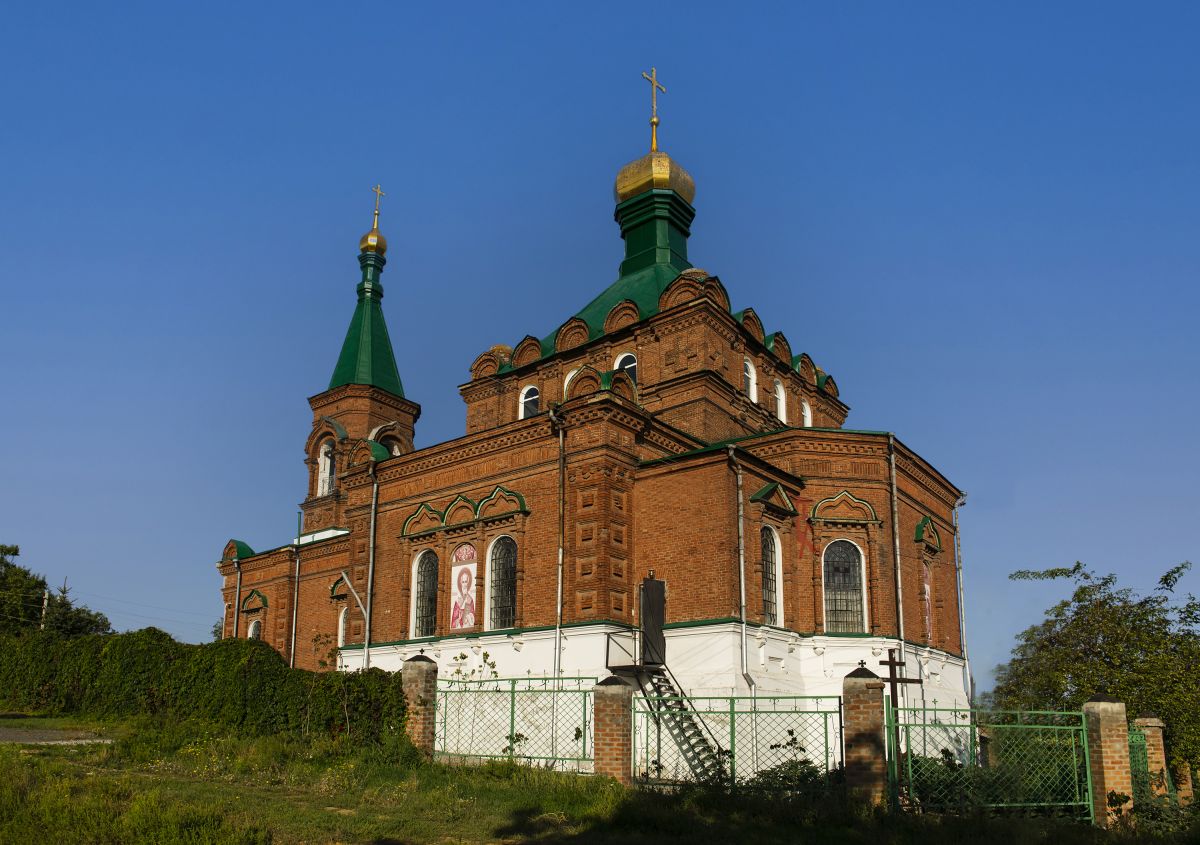 Новочеркасск. Церковь Константина и Елены. фасады