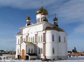 Бугуруслан. Собор Троицы Живоначальной