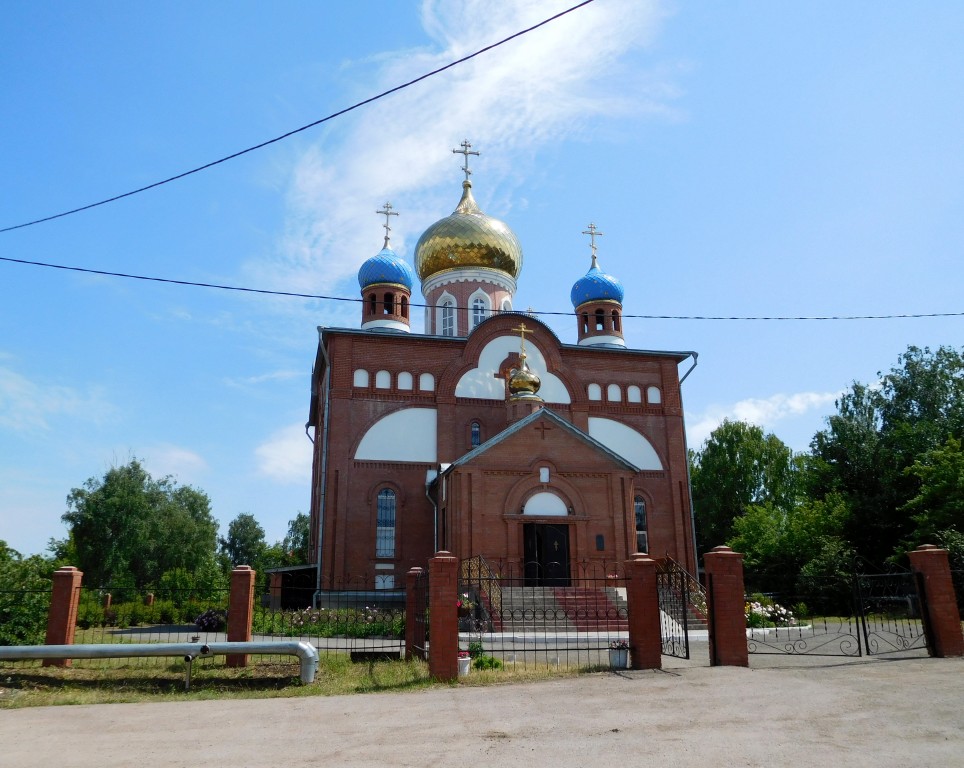 Северное. Церковь Димитрия Ростовского. фасады