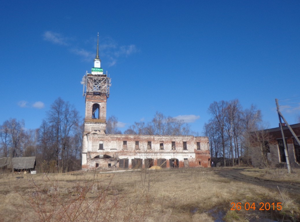 Кандаурово. Церковь Троицы Живоначальной. фасады