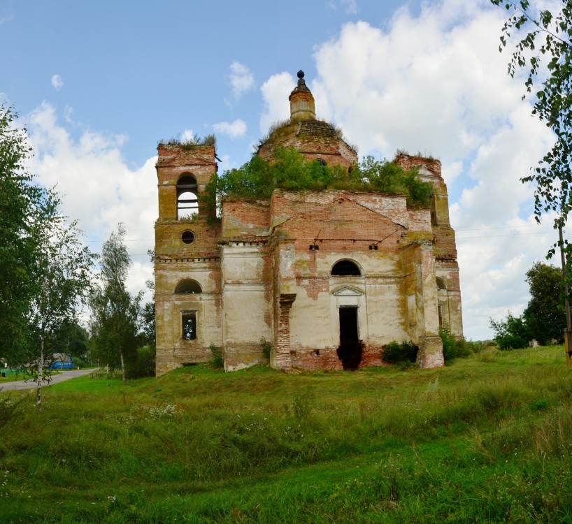 Казаричи. Церковь Николая Чудотворца. общий вид в ландшафте