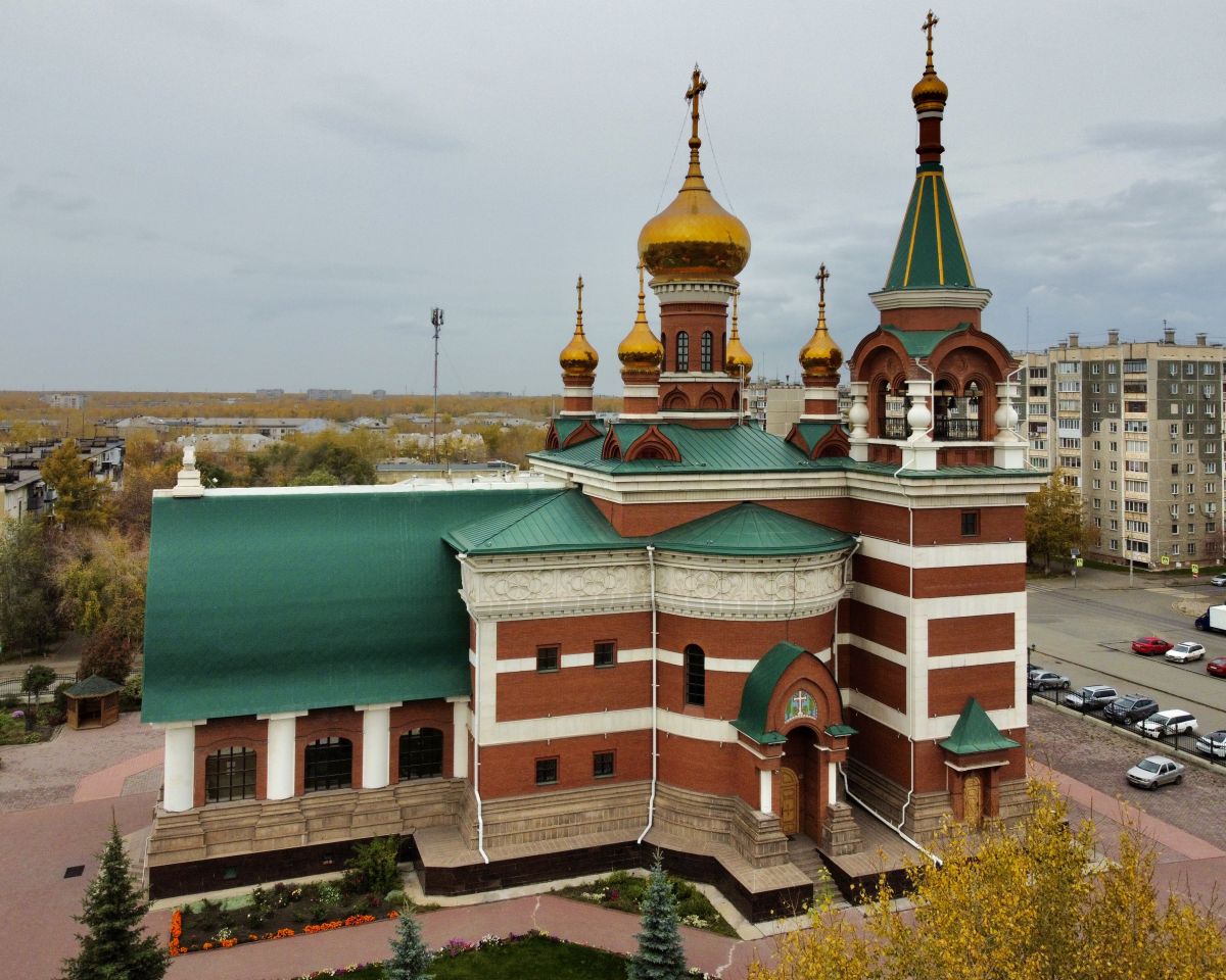 Челябинск. Церковь Георгия Победоносца. фасады, Вид с юга