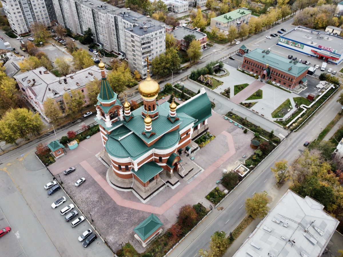 Церковь Георгия Победоносца, Челябинск (Челябинск, город, Челябинская область). дополнительная информация, Вид с СВ