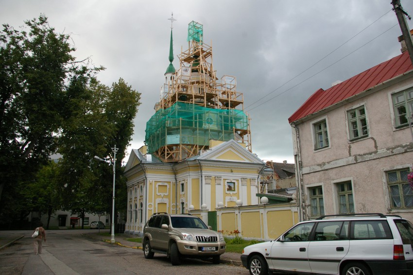 Церковь Екатерины, Пярну (Пярнумаа, Эстония). общий вид в ландшафте, На реставрации.