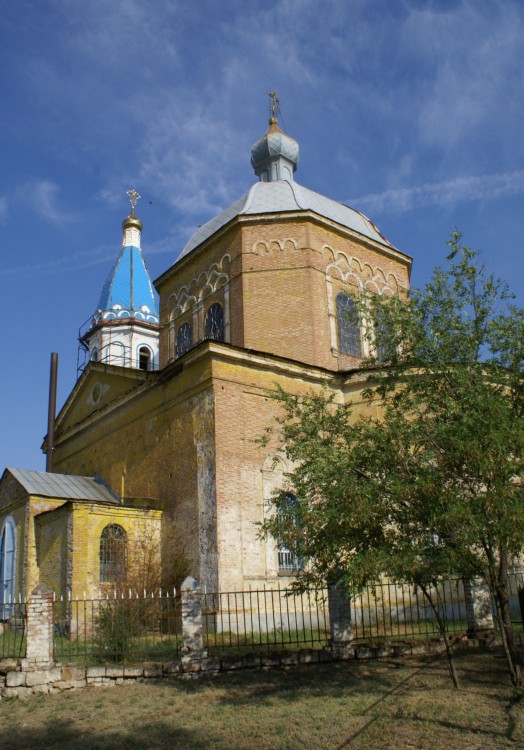 Церковь Алексия, митрополита Московского, Бессергеневская (Октябрьский район, Ростовская область). общий вид в ландшафте