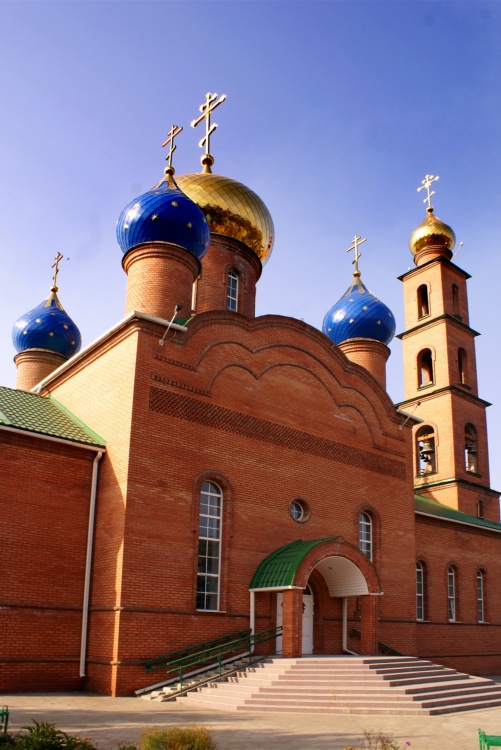 Церковь Рождества Пресвятой Богородицы, Орловский (Орловский район, Ростовская область). общий вид в ландшафте