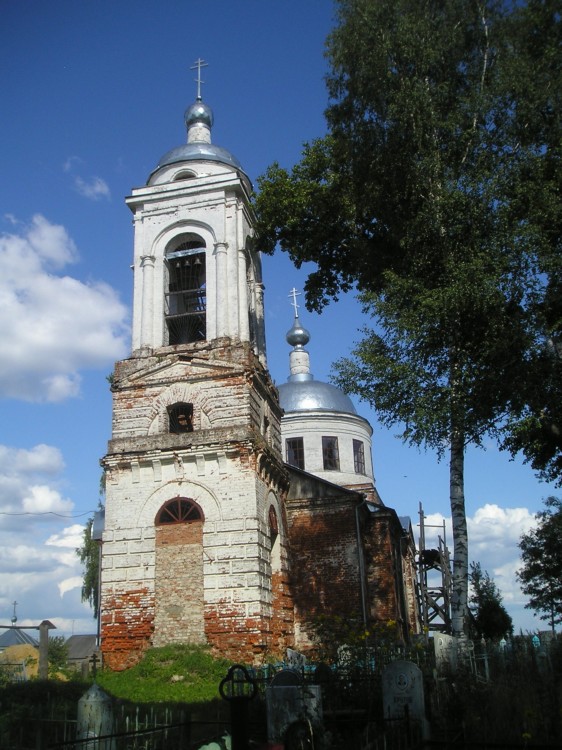 Церковь Воскресения Словущего, Беклемищи (Пестяковский район, Ивановская область). общий вид в ландшафте