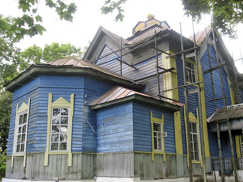 Церковь Рождества Христова, Колюды (Красногорский район, Брянская область). общий вид в ландшафте