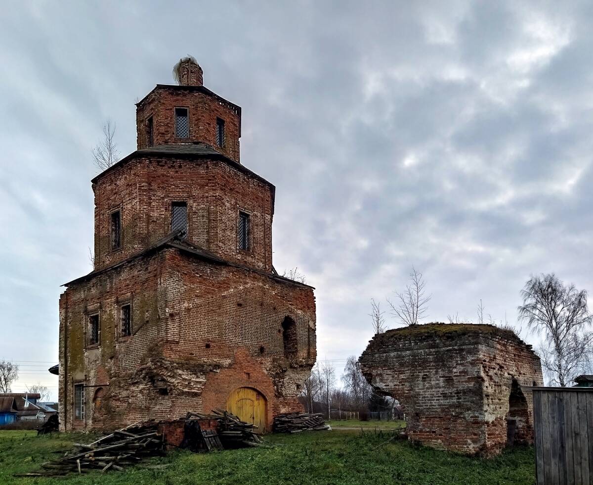 Церковь Спаса Нерукотворного Образа, Семово (Лысковский район, Нижегородская область). фасады