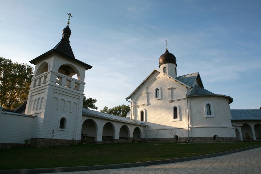 Богуши. Введенский женский монастырь. фасады