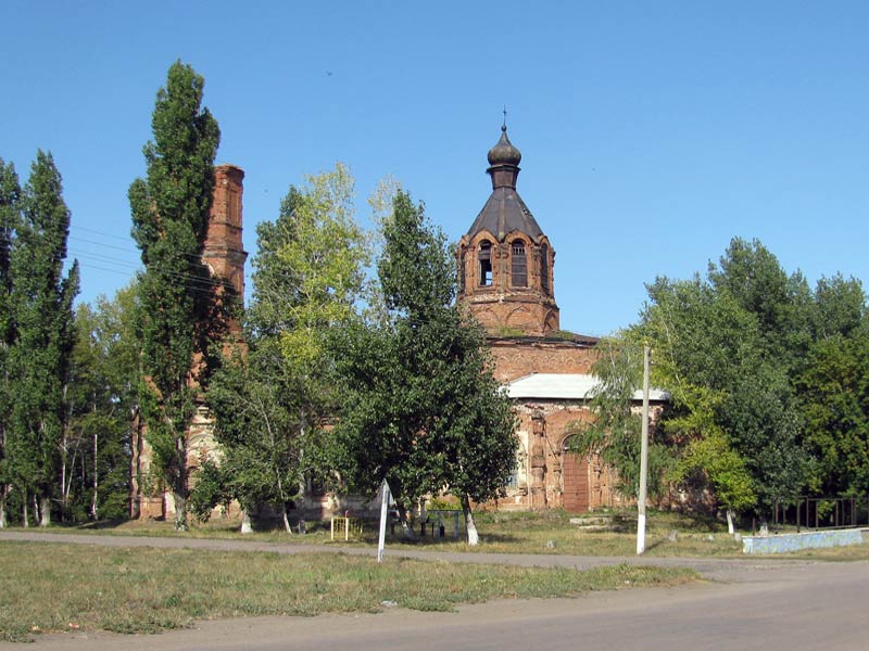Церковь Константина и Елены, Лесково (Калачеевский район, Воронежская область). общий вид в ландшафте