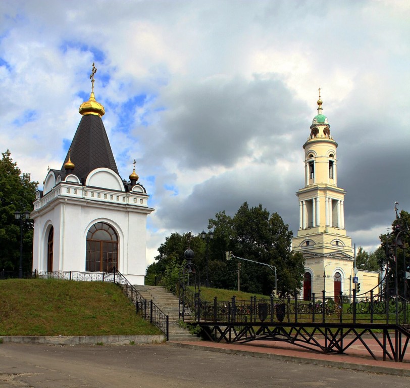 Павловский Посад. Часовня в память войны 1812 года. фасады