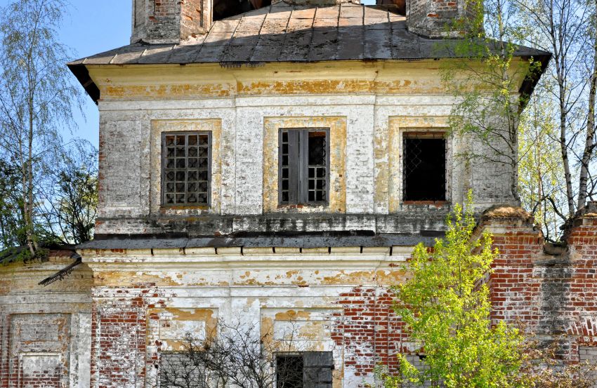 Церковь Благовещения Пресвятой Богородицы, Улошпань (Нерехтский район, Костромская область). архитектурные детали