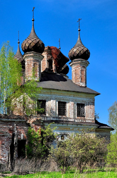 Церковь Благовещения Пресвятой Богородицы, Улошпань (Нерехтский район, Костромская область). архитектурные детали
