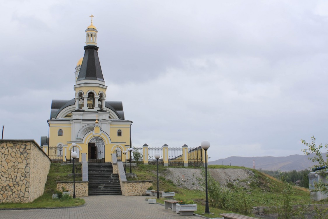 Церковь Иоанна Златоуста, Карабаш (Карабаш, город, Челябинская область). фасады