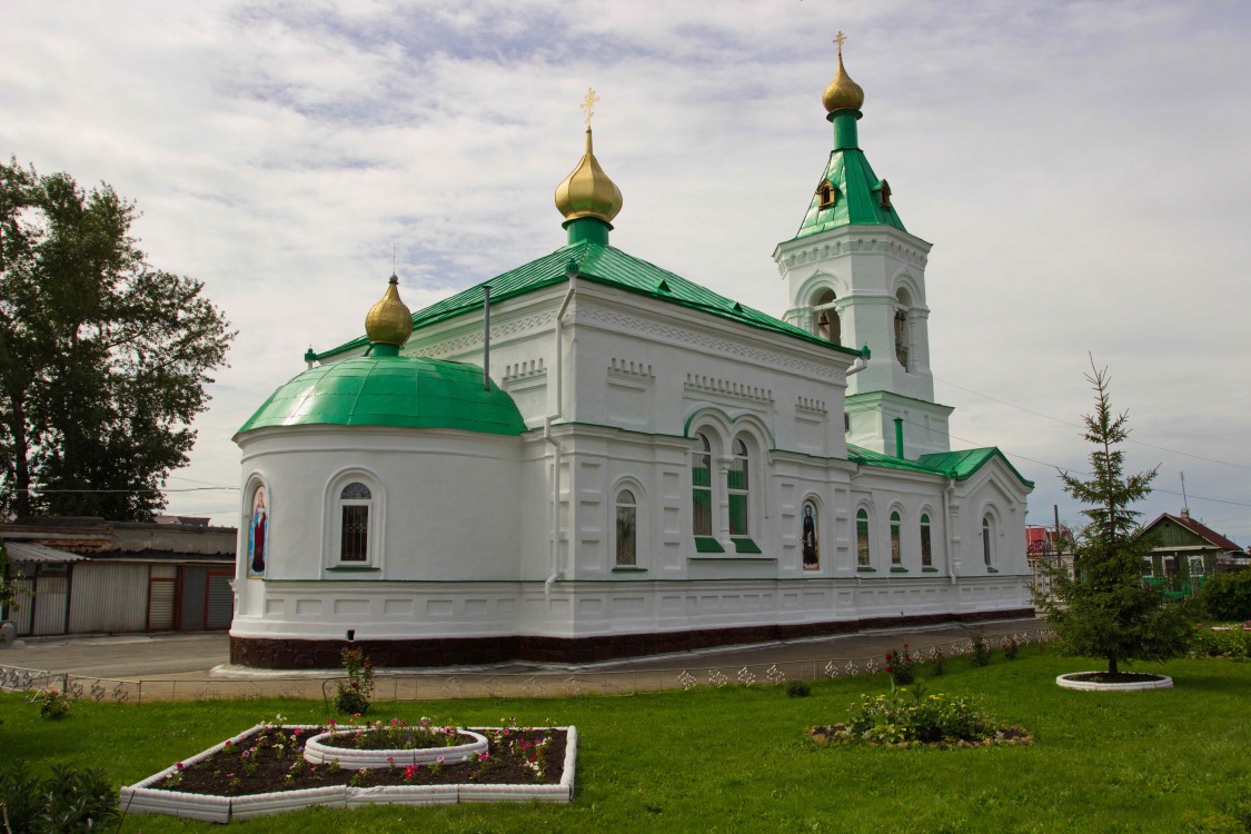 Церковь Петра и Павла, Коркино (Коркинский район, Челябинская область). фасады
