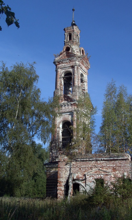 Церковь Благовещения Пресвятой Богородицы, Улошпань (Нерехтский район, Костромская область). архитектурные детали