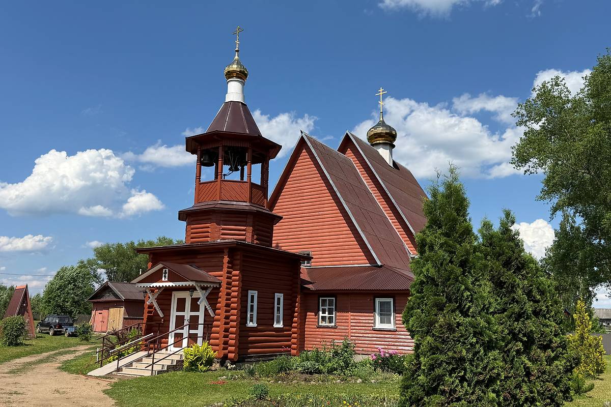 фасады. Церковь Воздвижения Креста Господня, Селище (Селижаровский район, Тверская область)